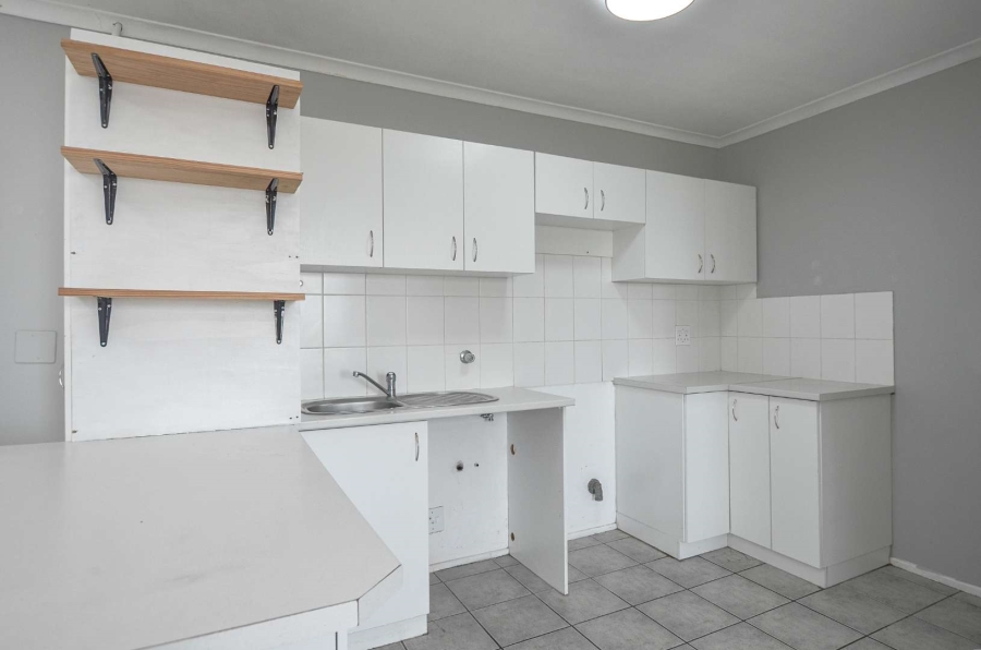 To Let 2 Bedroom Property for Rent in West Beach Western Cape